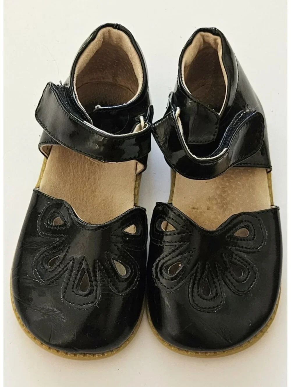 Livie and & Luca 10 Toddler Petals Black Patent Mary Janes Shoes